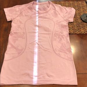 Lululemon Swiftly Tech Tee